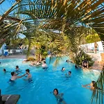 Mobil-home Avec Terrasse A Pour 5 Personnes - Api-1-52-1572 * Espelette